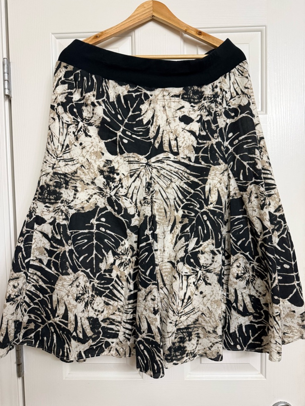 Style & Co. Black and Cream Botanical A-Line Skirt